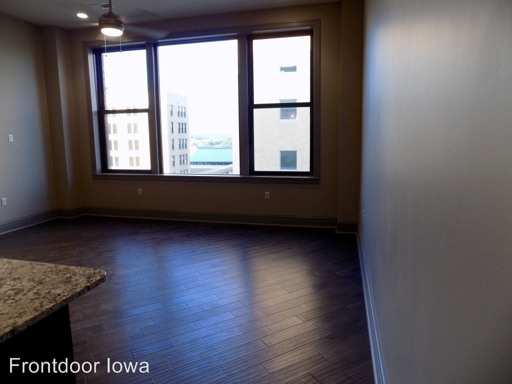 Foto principal - 212 Brady St