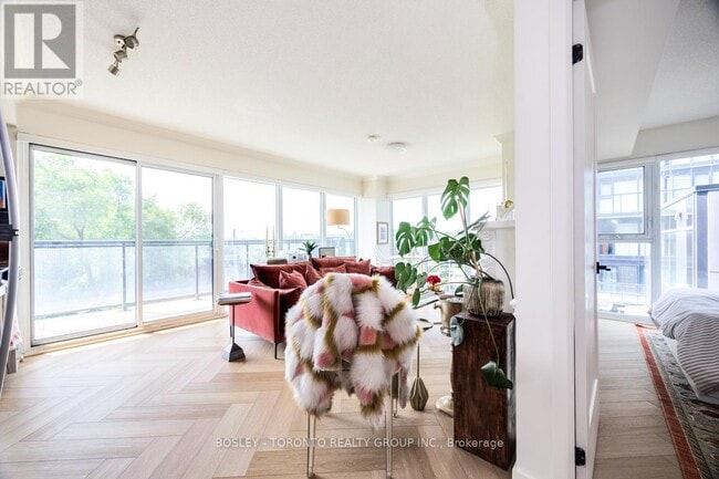 Building Photo - 1119 Cooke Blvd.