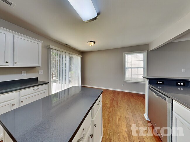 Foto del edificio - 5317 Stowe Derby Dr