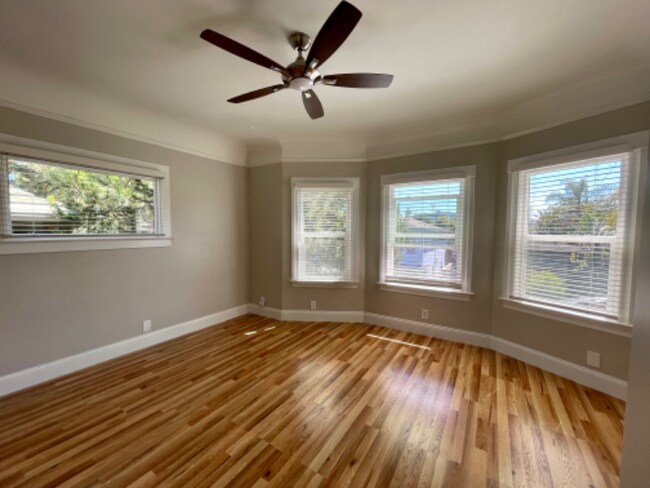 Foto del edificio - 210 Frisbie St