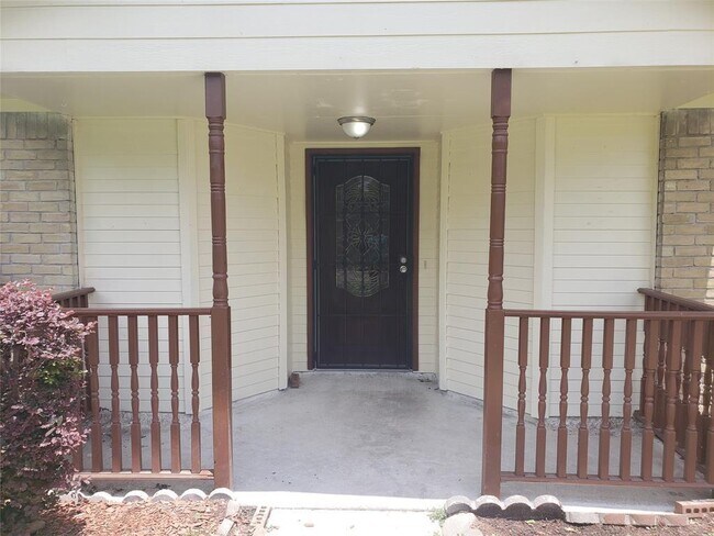 Building Photo - 12010 McKamy Dr