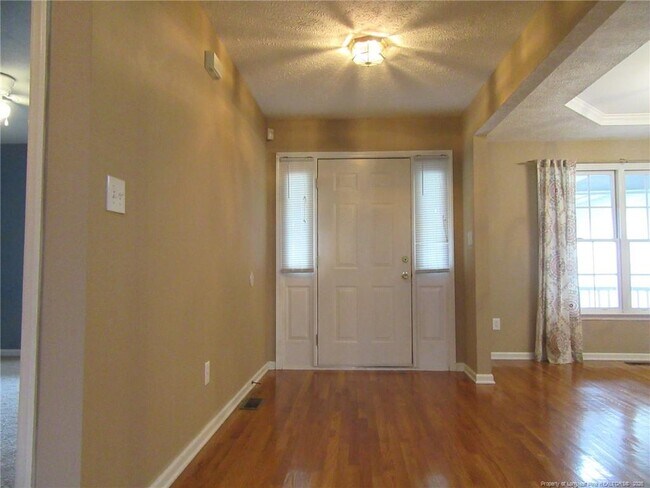 Foto del edificio - 6720 Jacobs Creek Cir