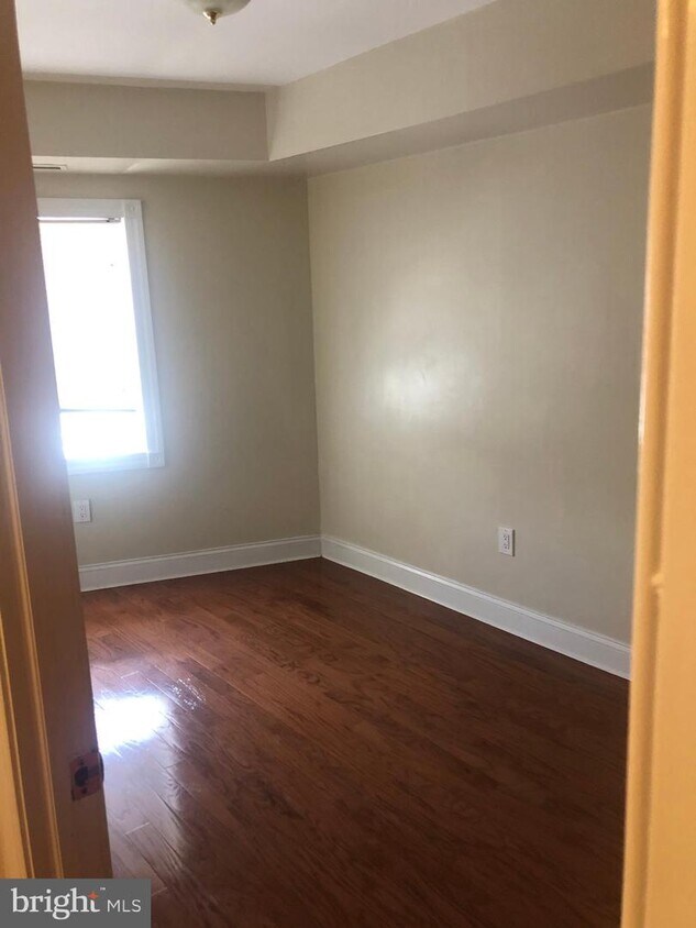 1124 E Passyunk Ave Unit 5, Philadelphia, PA 19147 Apartment for Rent