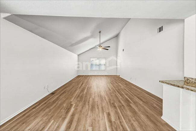 Building Photo - 7211 Alava Dr