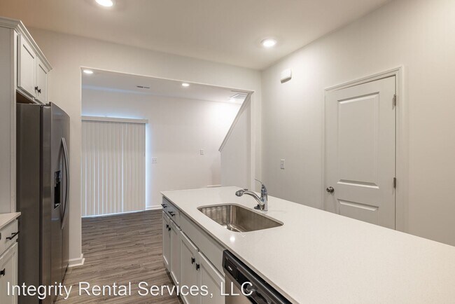 Building Photo - 2 br, 2.5 bath House - 1207 Darlington Drive