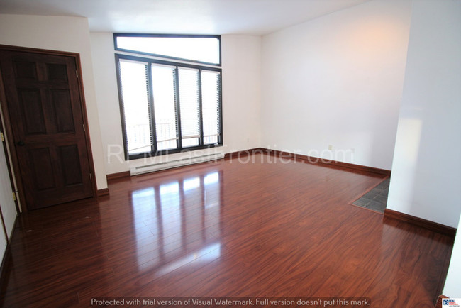 Foto del edificio - 8508 Boundary Ave