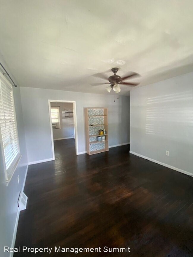 Foto del edificio - 3 br, 1 bath House - 302 Archer Street