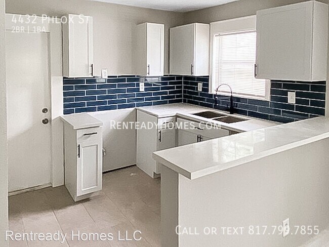 Foto del edificio - 2 br, 1 bath House - 4432 Phlox St