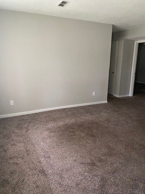 Photo - 2 Georgetown Dr Townhome