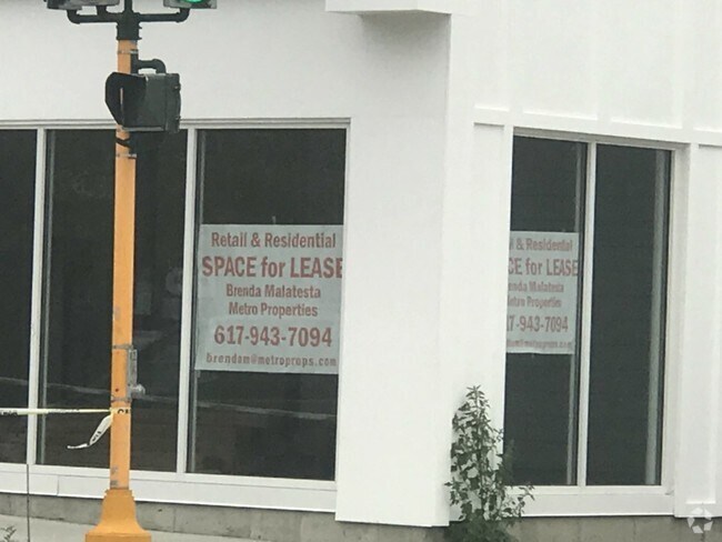 Building Photo - 887 Massachusetts Ave
