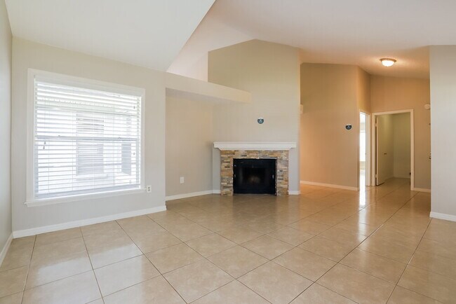 Foto del edificio - 2006 Green Juniper Ln