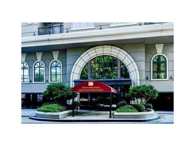 Foto del edificio - 3334 Peachtree Rd NE