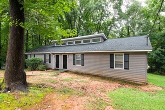 Building Photo - 199 Creekwood Pl