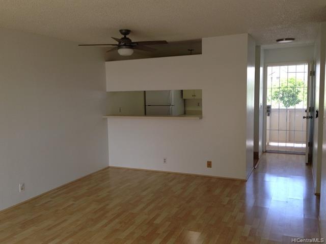 Building Photo - 94-1449 Waipio Uka St