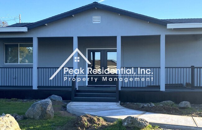Foto del edificio - 3 br, 2 bath House - 9350 Bush St