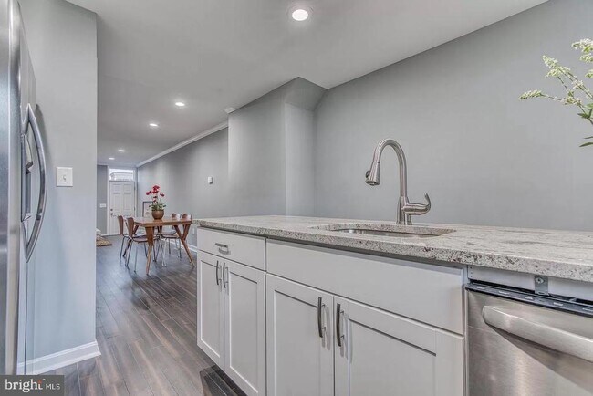 Foto del edificio - 432 Grundy St