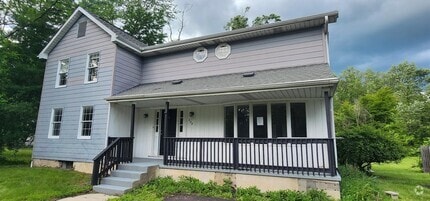 Building Photo - 444 Durham Rd