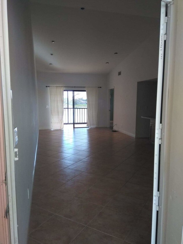 Foto principal - 3150 Leewood Terrace