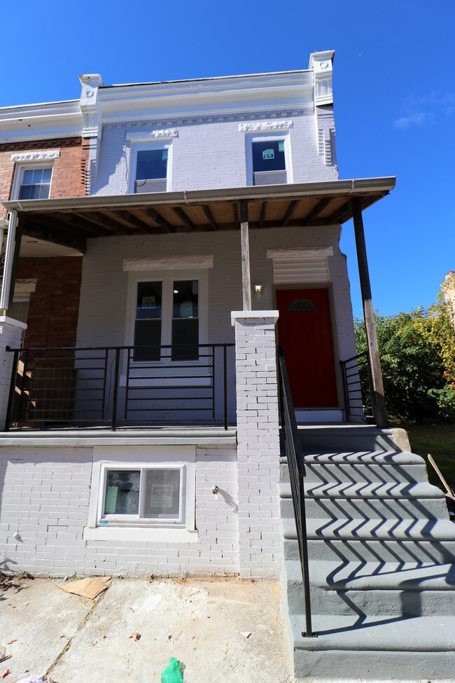 Building Photo - 1508 N Myrtlewood St