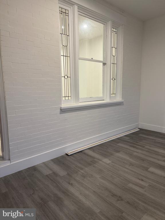 Foto del edificio - 5857 Angora Terrace