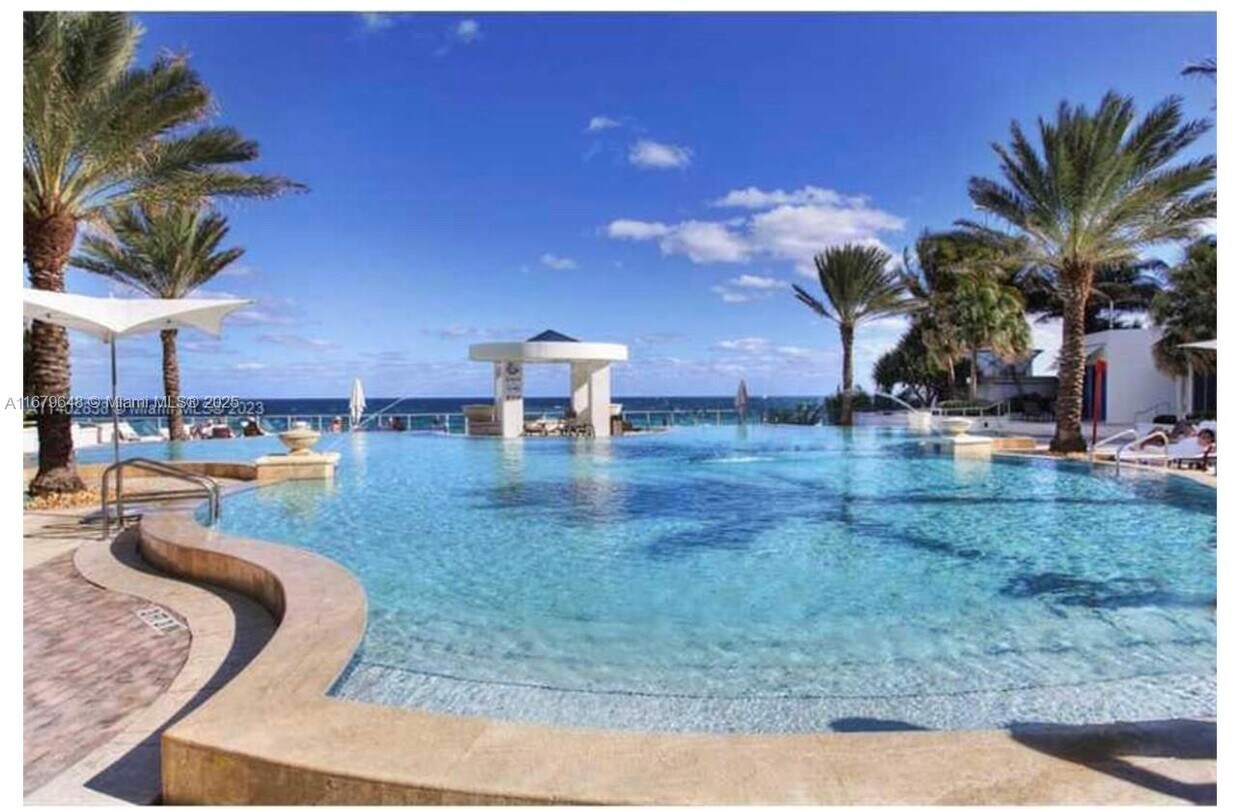 Foto principal - 3101 S Ocean Dr