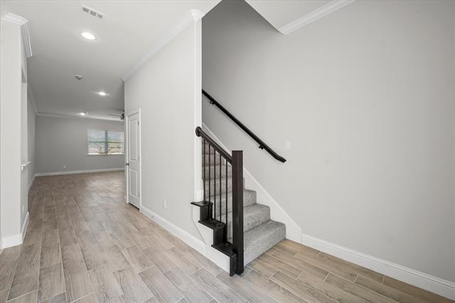 Building Photo - 2221 W Arkansas Ln