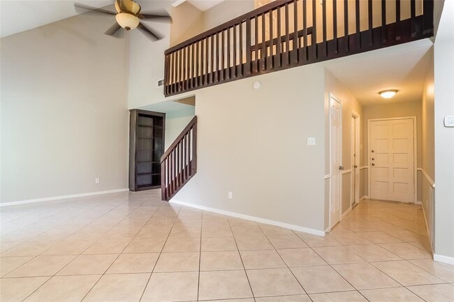 Building Photo - 11906 Swan Creek Dr