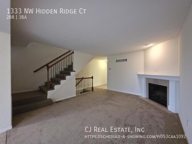 Foto del edificio - 1333 NW Hidden Ridge Ct