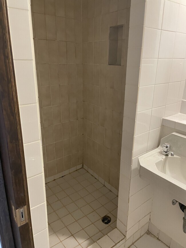 Photo du bâtiment - 3550 W 39th Ave