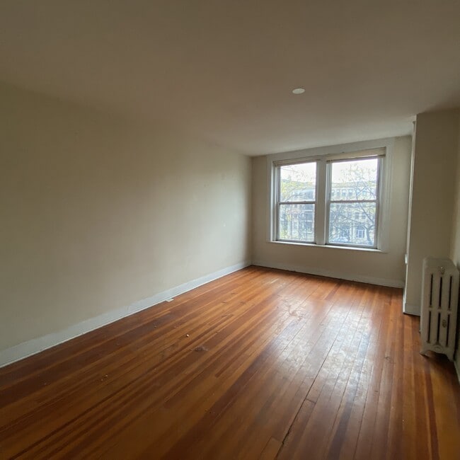 Building Photo - 1130 Commonwealth Ave