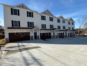 Building Photo - 500 N Dunleith Ave