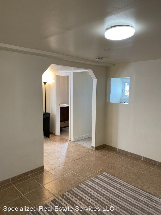 Building Photo - 1 br, 1 bath House - 5354 Broadway
