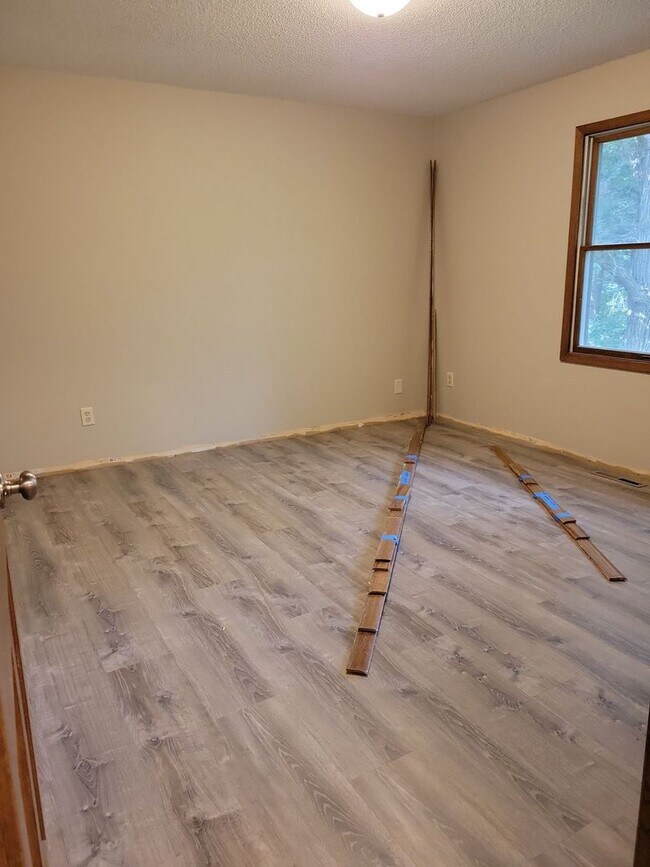 Foto del edificio - 4 bedroom Twin home