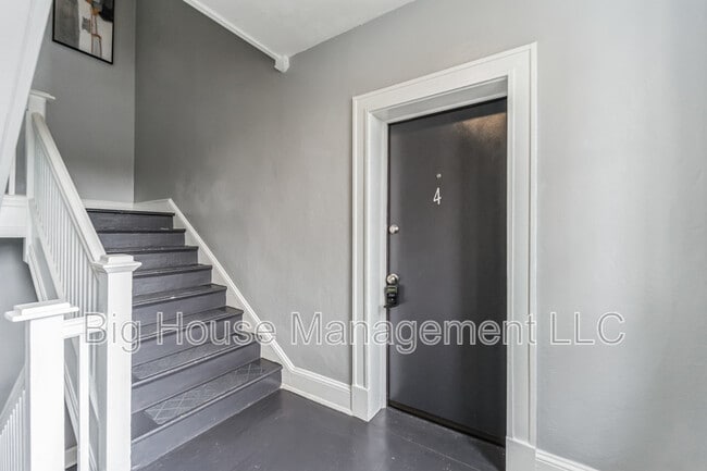 Photo - 4806 Liberty Heights Ave Apartment