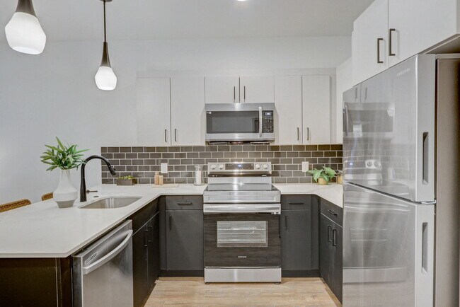 Interior Photo - Industry Lofts