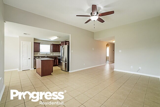 Foto del edificio - 5115 Windy Parke Ln