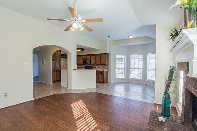 Building Photo - 4521 Allegro