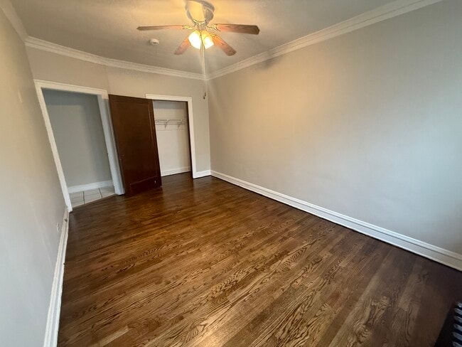 Building Photo - 2144 Gunderson Ave