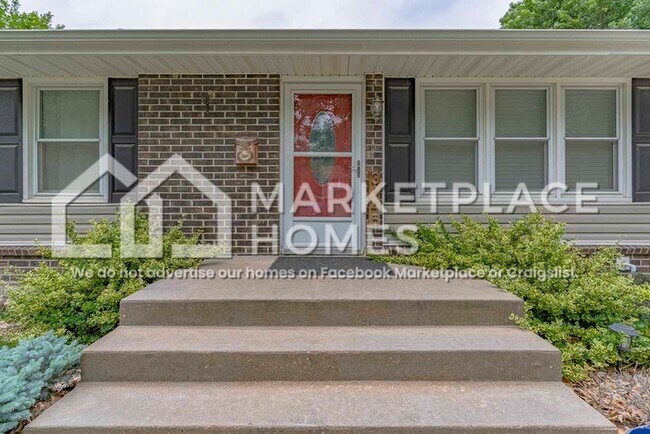 Building Photo - 3145 Ella Ln