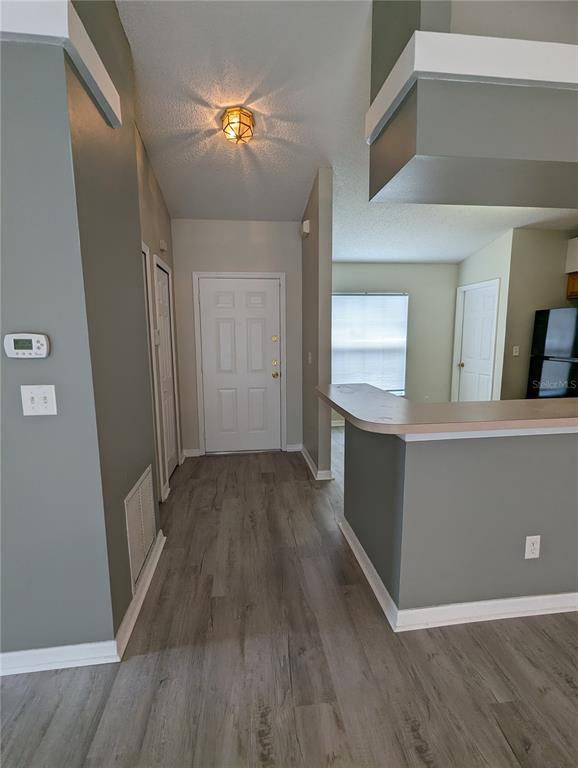 Building Photo - 13145 Pinyon Dr
