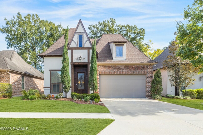Building Photo - 203 Country Park Dr