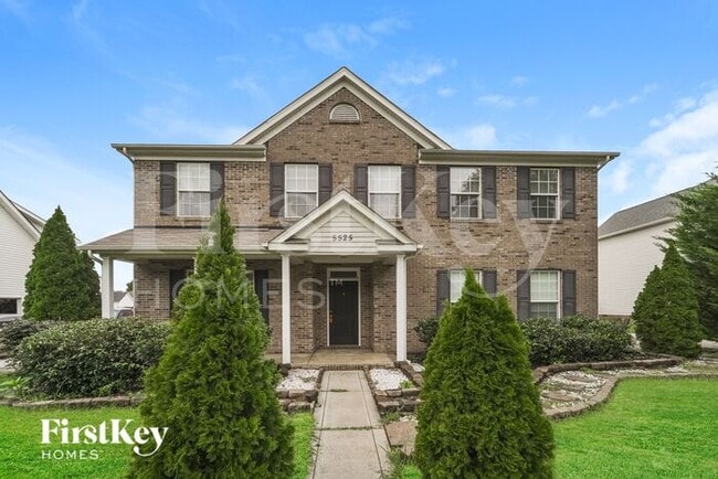 Building Photo - 5525 Rogers Rd Building Photo - 5525 Rogers Rd