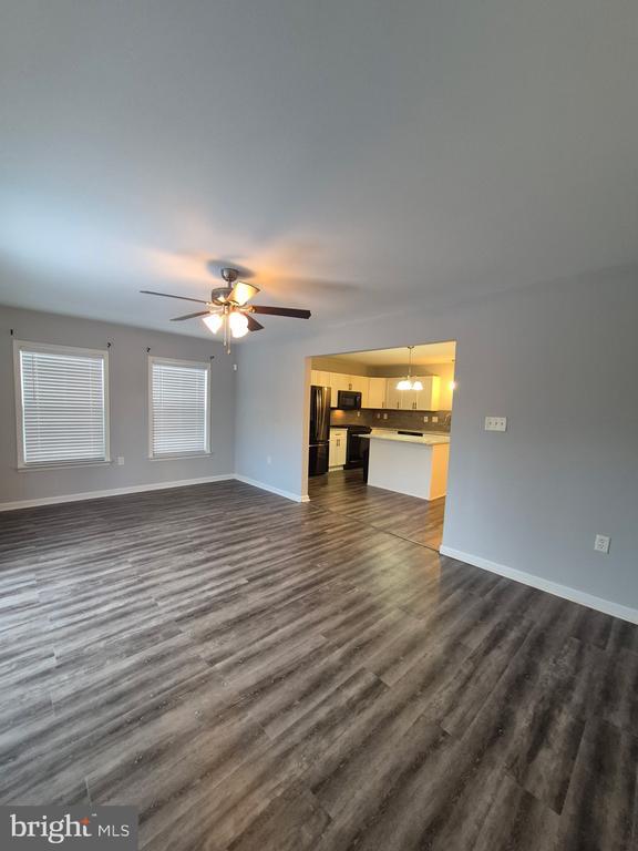 Foto del edificio - 43 Scarboro Dr