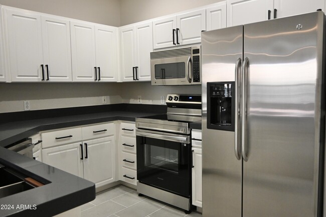 Building Photo - 20801 N 90th Pl