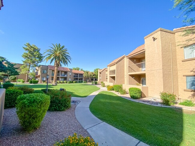 Photo - 8256 E Arabian Trl #232 House