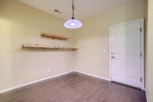 Building Photo - 11234 Osage Cir