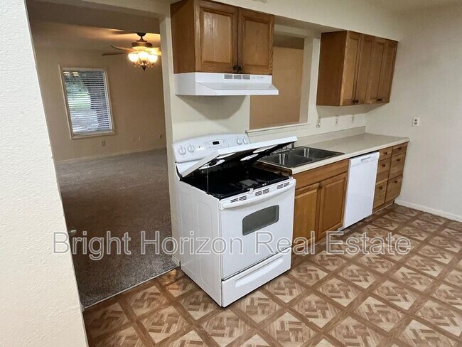 Foto del edificio - 1408 Arvel Cir