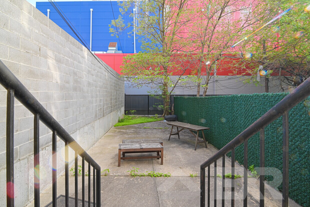 568 Baltic St Unit 1L, Brooklyn, NY 11217 Room for Rent in Brooklyn