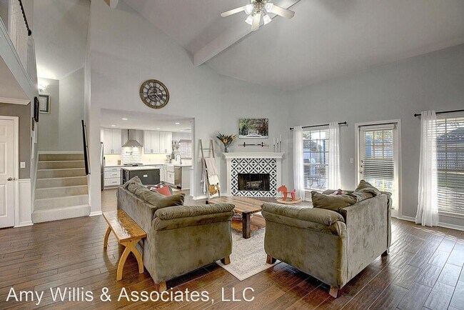 Building Photo - 4 br, 3 bath House - 7717 Valley View