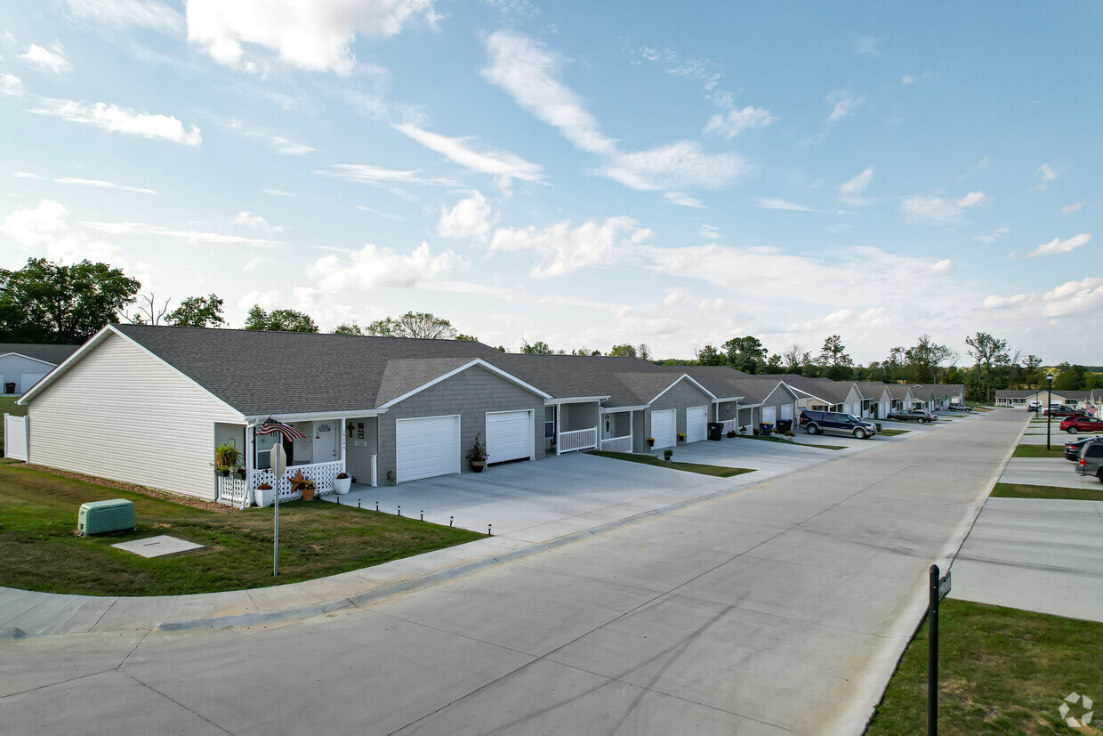 Building Photo - Orange Blossom Estates